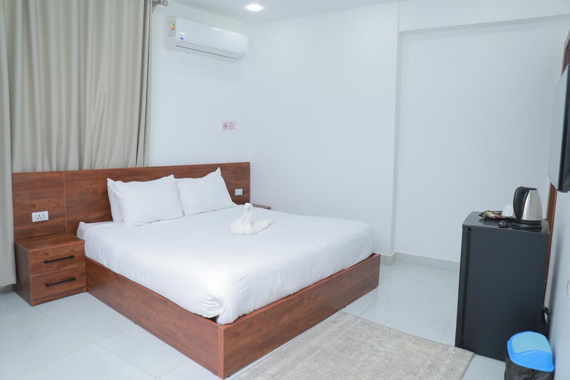 Prince Pyramids Inn Kafret el-Gabal Εξωτερικό φωτογραφία