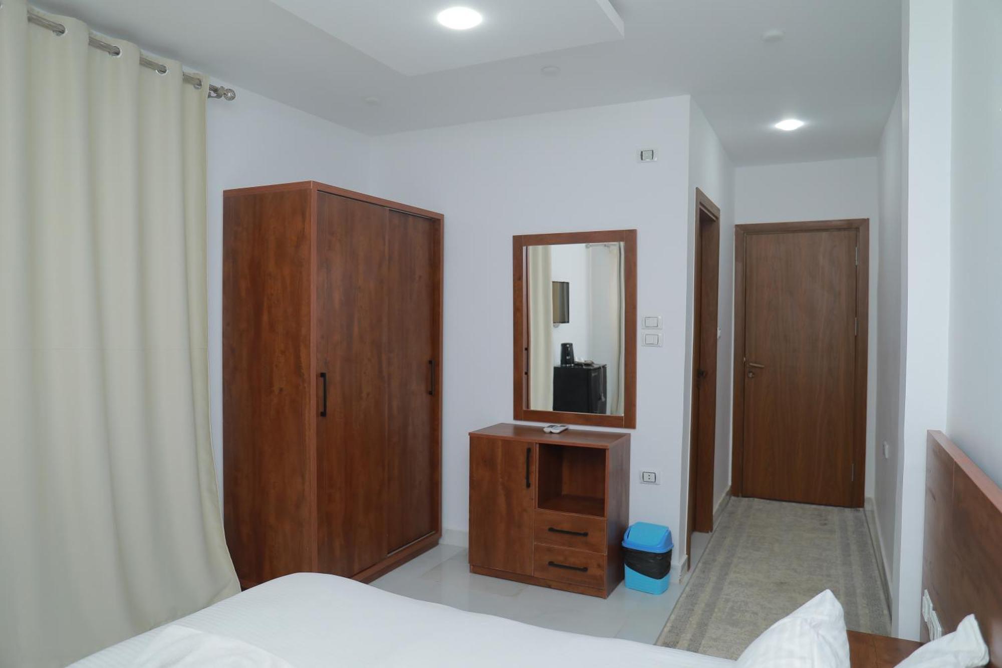 Prince Pyramids Inn Kafret el-Gabal Εξωτερικό φωτογραφία