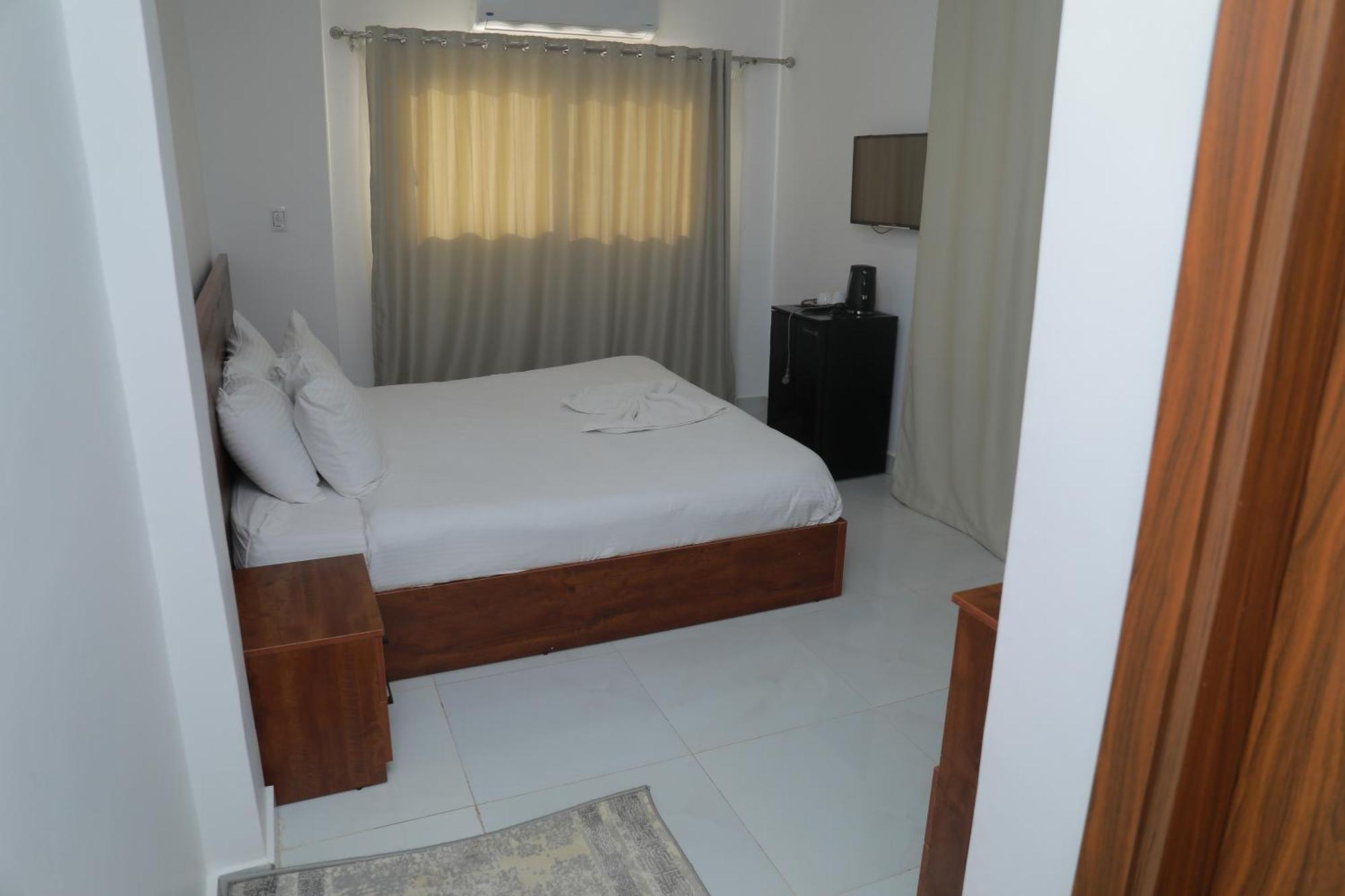 Prince Pyramids Inn Kafret el-Gabal Εξωτερικό φωτογραφία