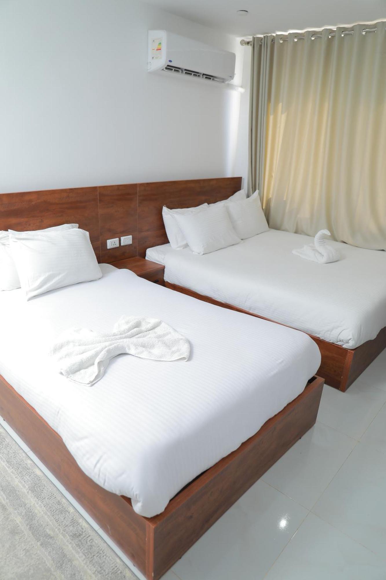 Prince Pyramids Inn Kafret el-Gabal Εξωτερικό φωτογραφία