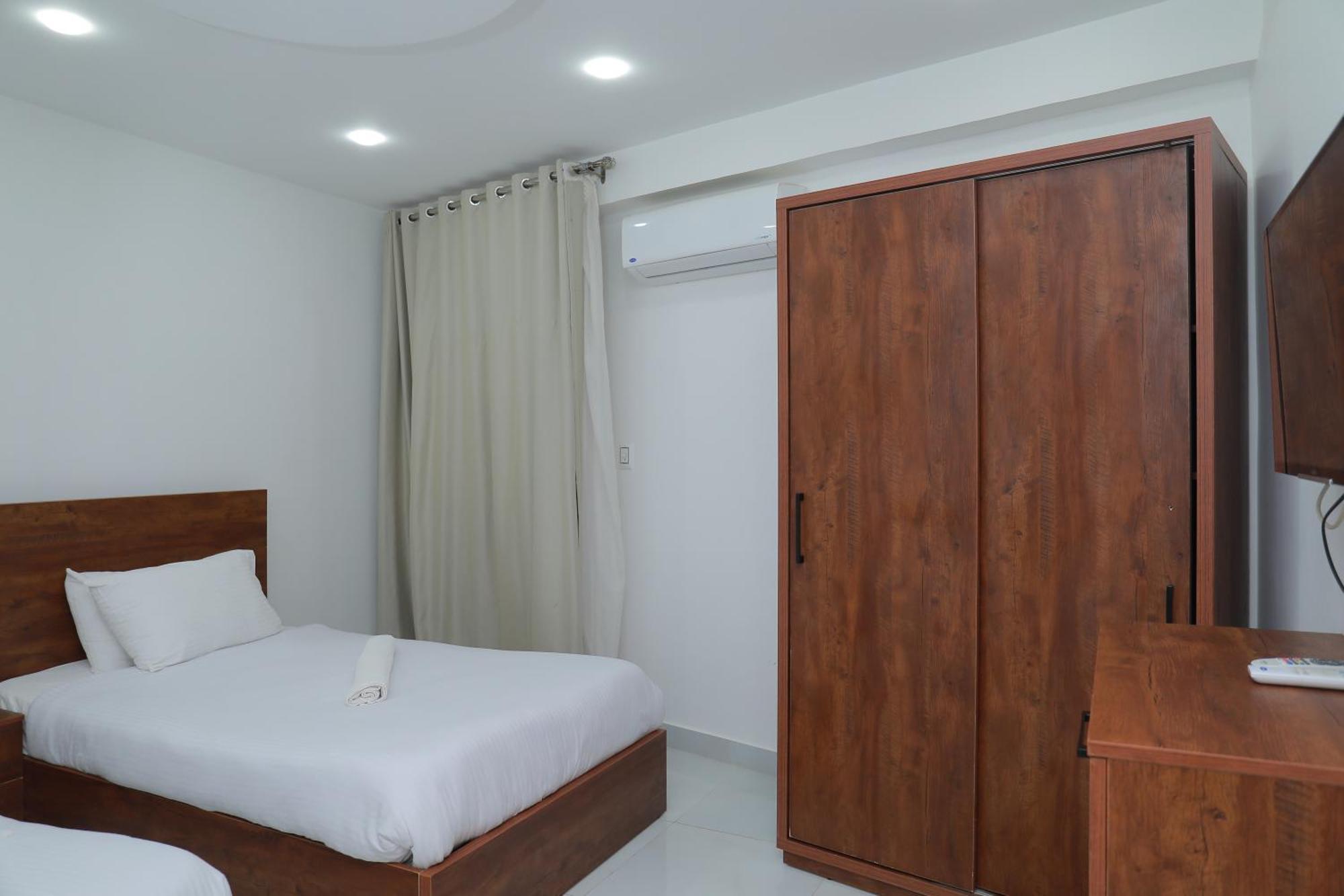 Prince Pyramids Inn Kafret el-Gabal Εξωτερικό φωτογραφία