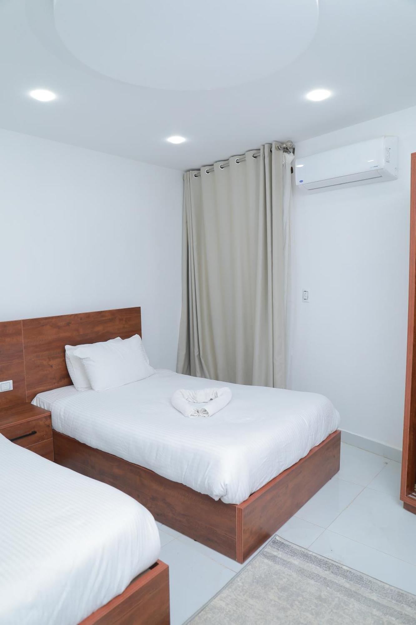 Prince Pyramids Inn Kafret el-Gabal Εξωτερικό φωτογραφία