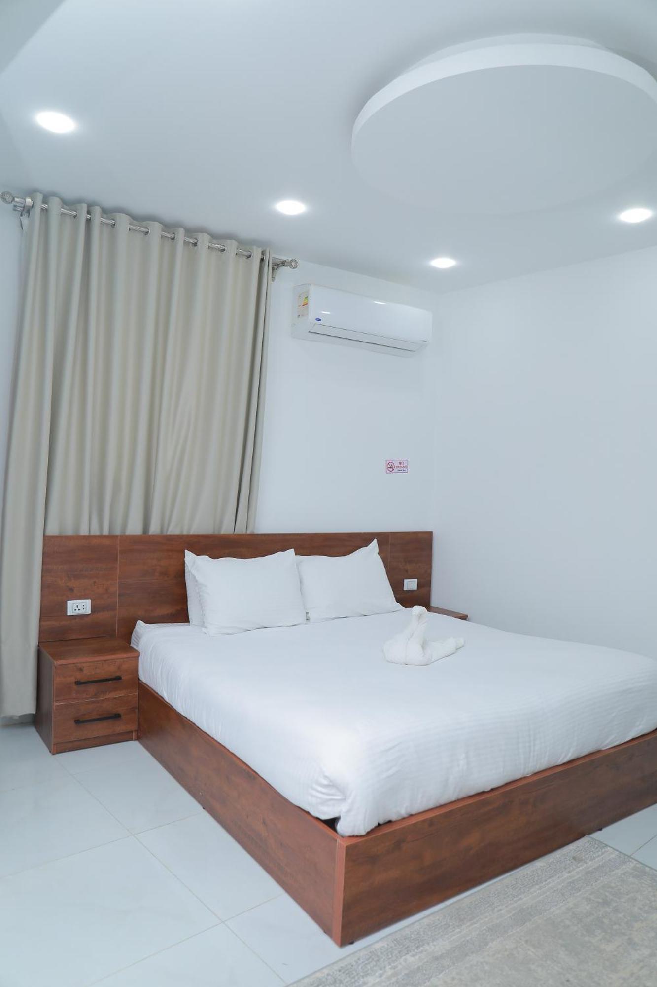 Prince Pyramids Inn Kafret el-Gabal Εξωτερικό φωτογραφία