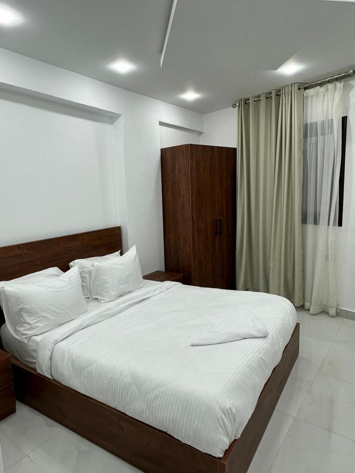 Prince Pyramids Inn Kafret el-Gabal Εξωτερικό φωτογραφία