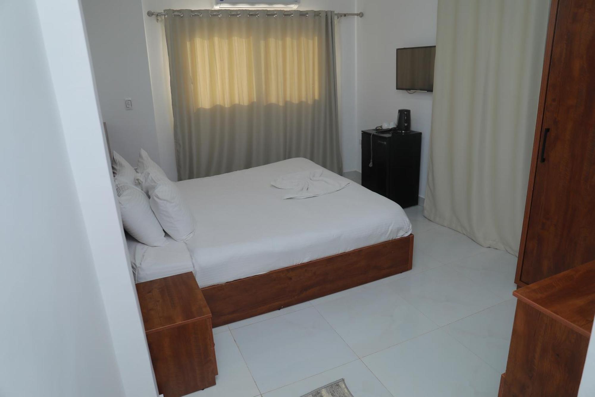 Prince Pyramids Inn Kafret el-Gabal Εξωτερικό φωτογραφία